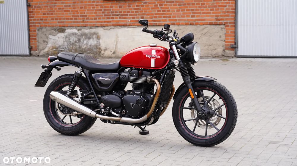 Triumph Street Twin - 5
