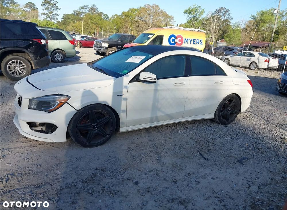 Mercedes-Benz CLA - 2