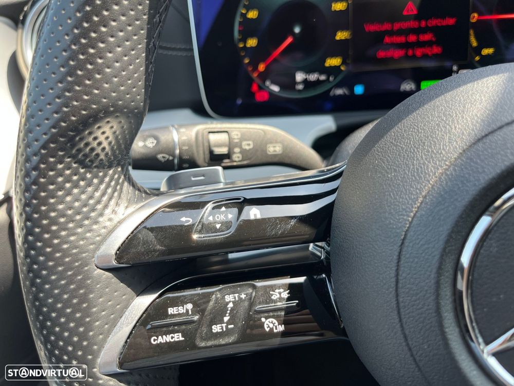 Mercedes-Benz E 300 de 9G-TRONIC AMG Line - 22