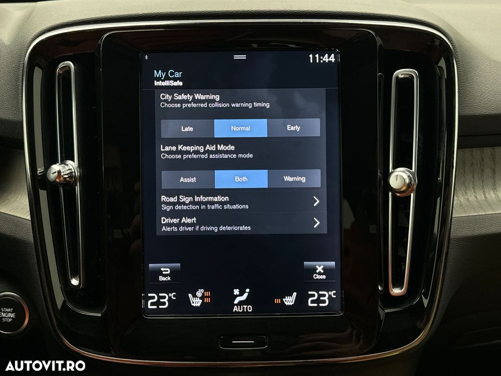 Volvo XC 40 T4 Recharge DKG Inscription - 34