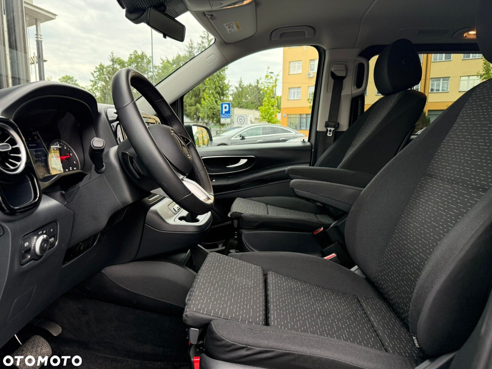 Mercedes-Benz Vito - 15