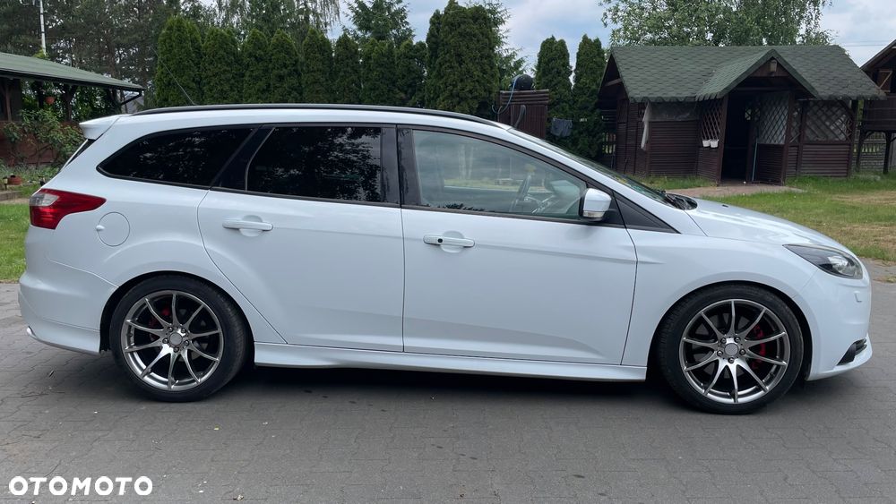 Ford Focus 2.0 EcoBoost ST mit Leder-Sport-Paket - 7