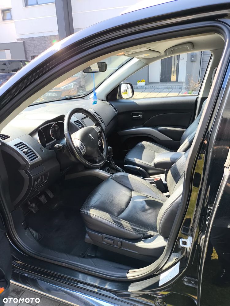 Peugeot 4007 2.2HDi Platinum - 9