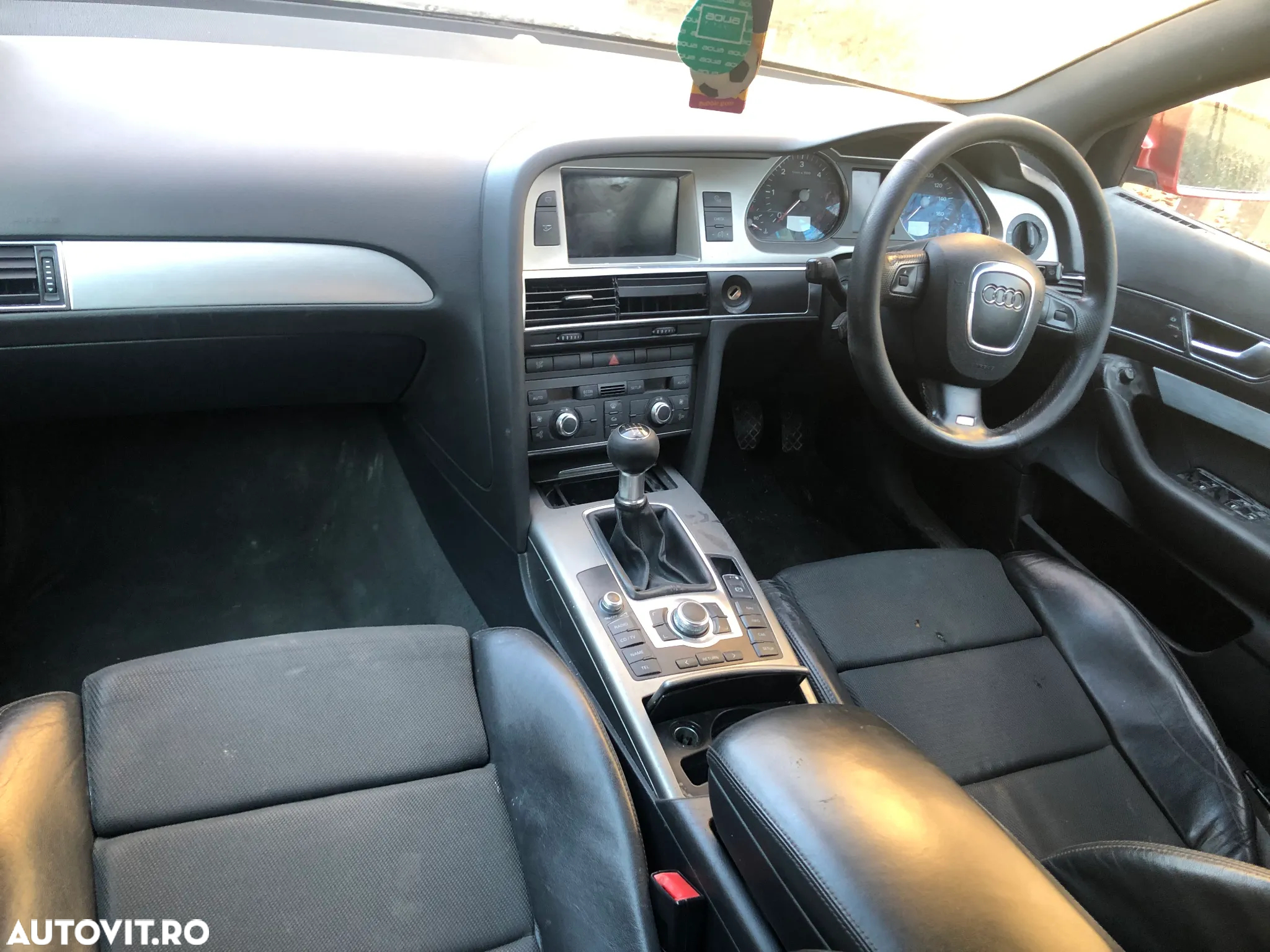 Dezmembrez Audi A6 C6 4F S line berlina 2.0 TDI rosu BRE - 10