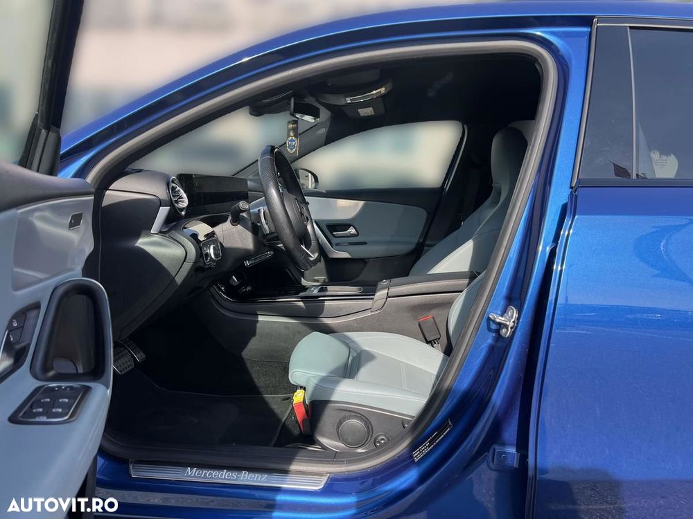 Mercedes-Benz A 200 MHEV 7G-DCT - 13