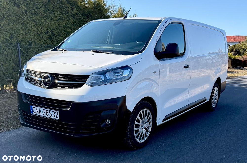 Opel Vivaro - 1