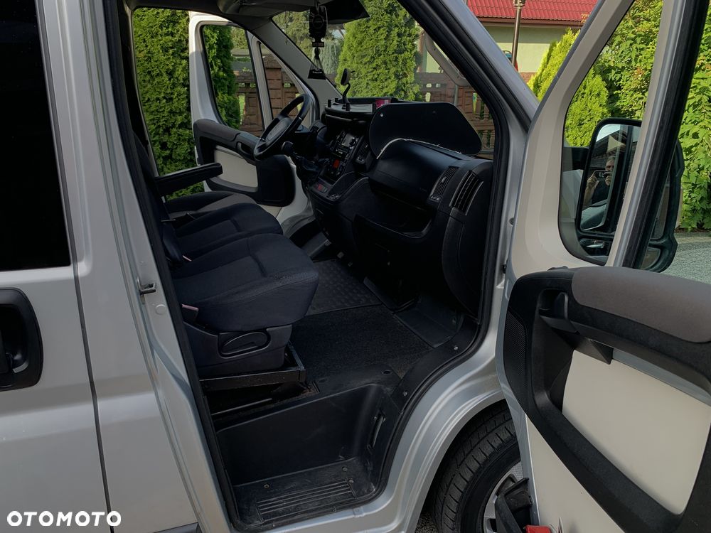 Peugeot Boxer 335 BlueHDi L3 - 25