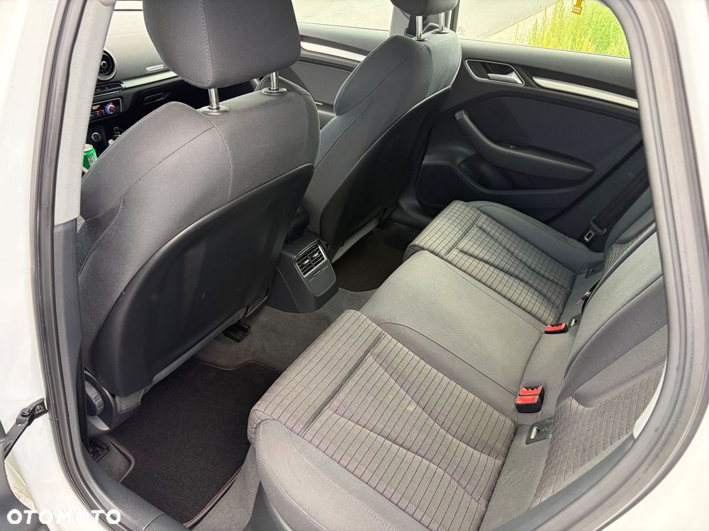 Audi A3 Sportback 30 TDI sport - 10