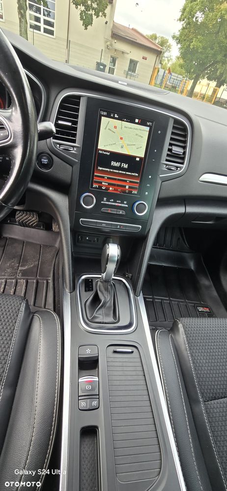 Renault Megane 1.5 dCi Bose EDC - 17
