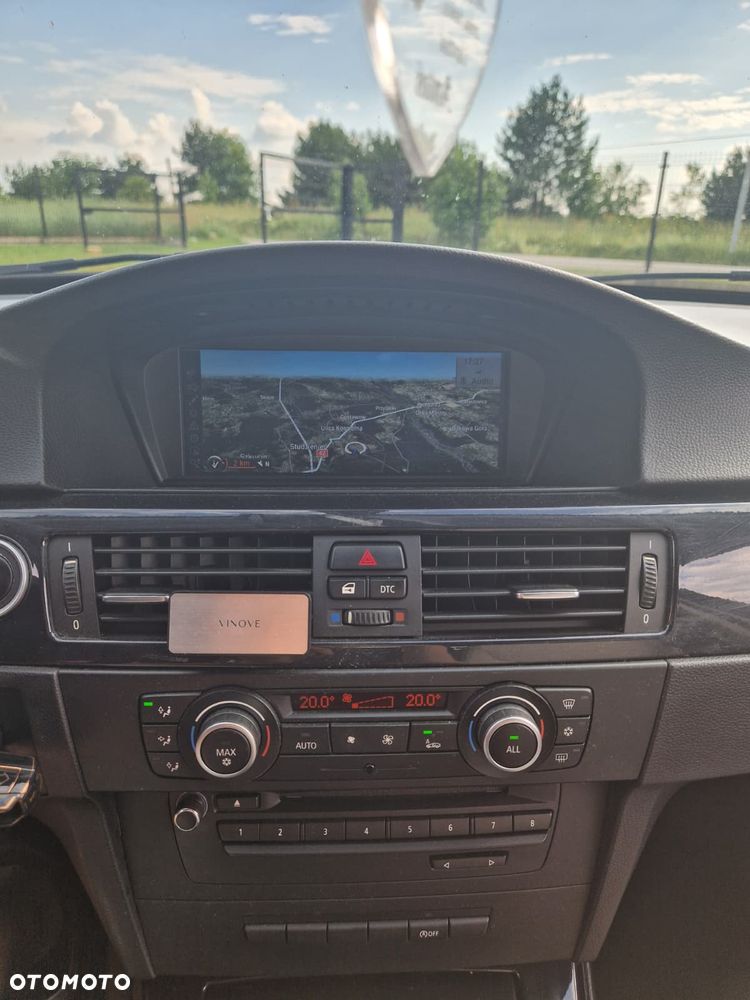 BMW Seria 3 320d - 19