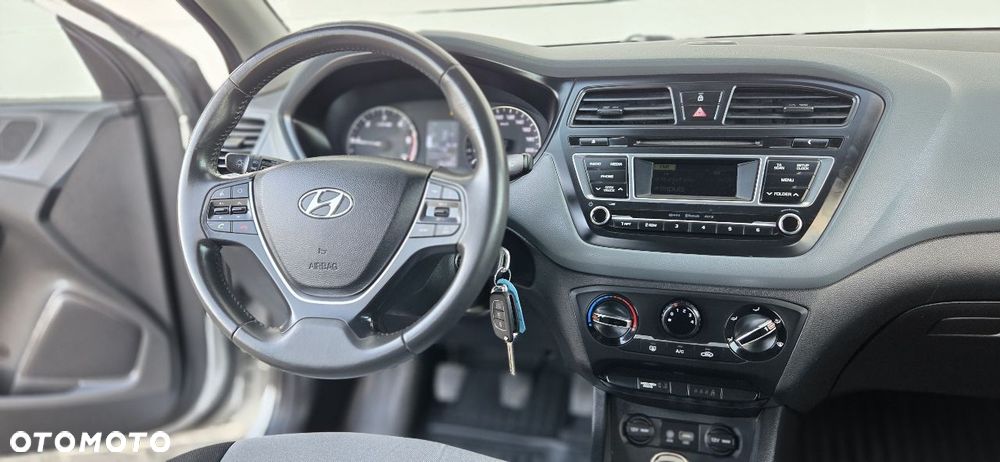 Hyundai i20 1.1 CRDi Classic - 26