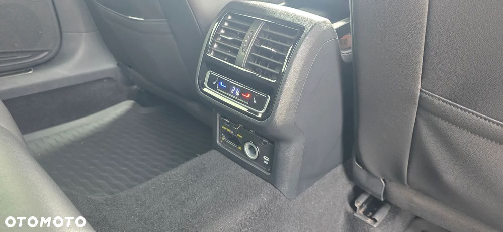 Volkswagen Arteon 2.0 TSI 4Motion R DSG - 14
