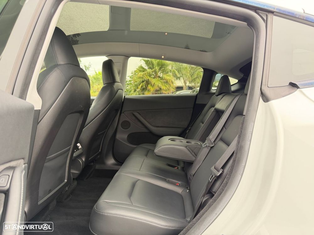 Tesla Model Y Long Range Tração Integral - 8