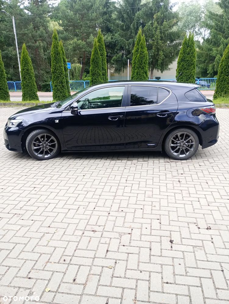 Lexus CT 200h F Sport - 5