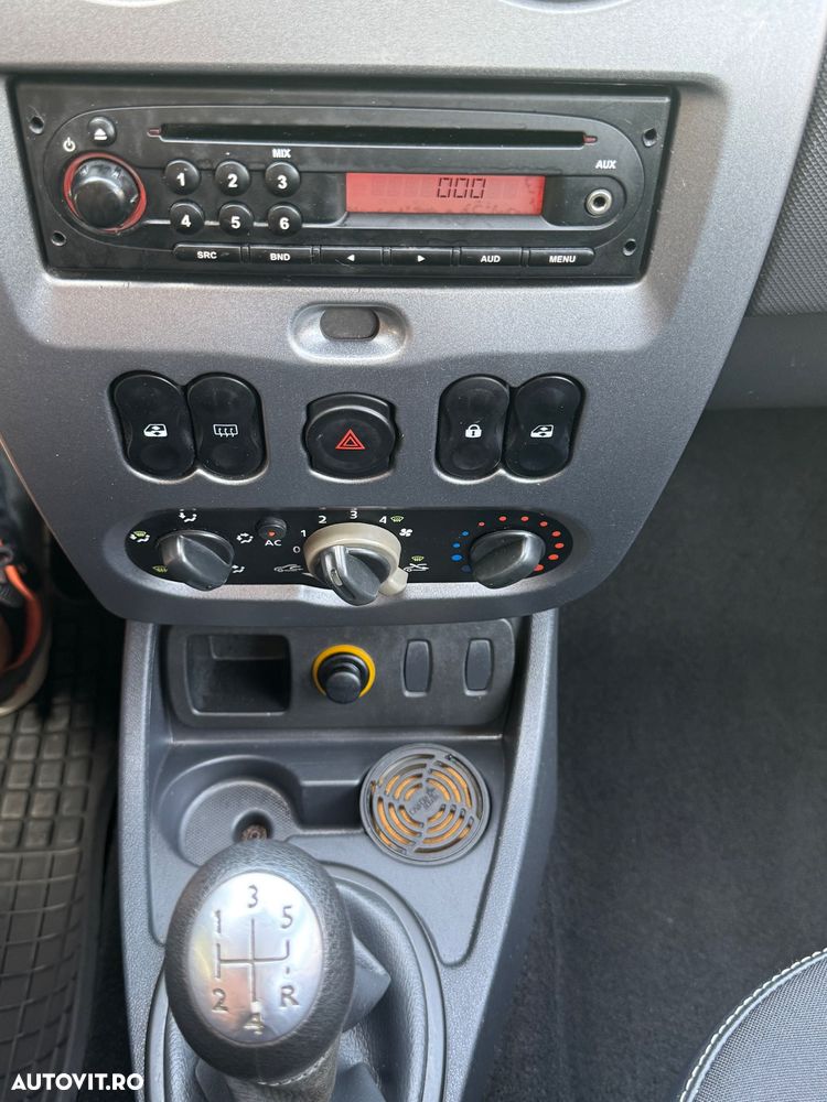 Dacia Duster 1.6 4x2 Acces - 10