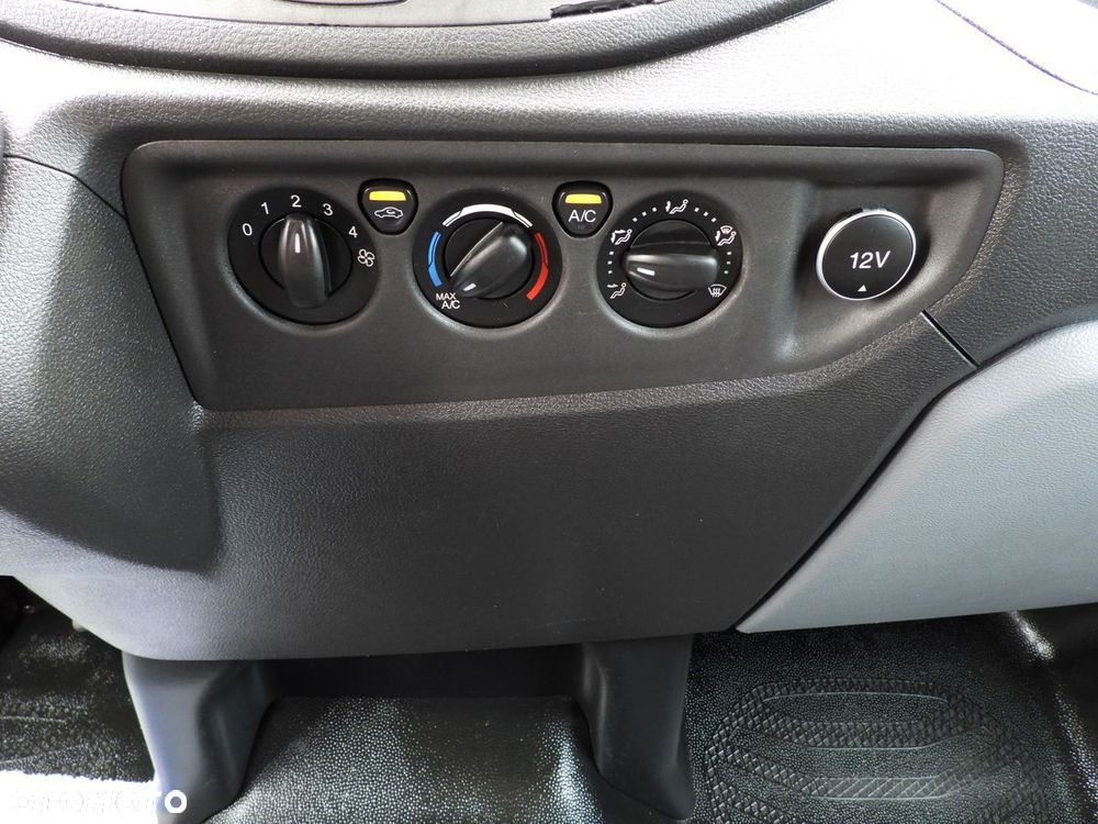 Ford TRANSIT FURGON CHŁODNIA  5*C KLIMATYZACJA  105KM - 34