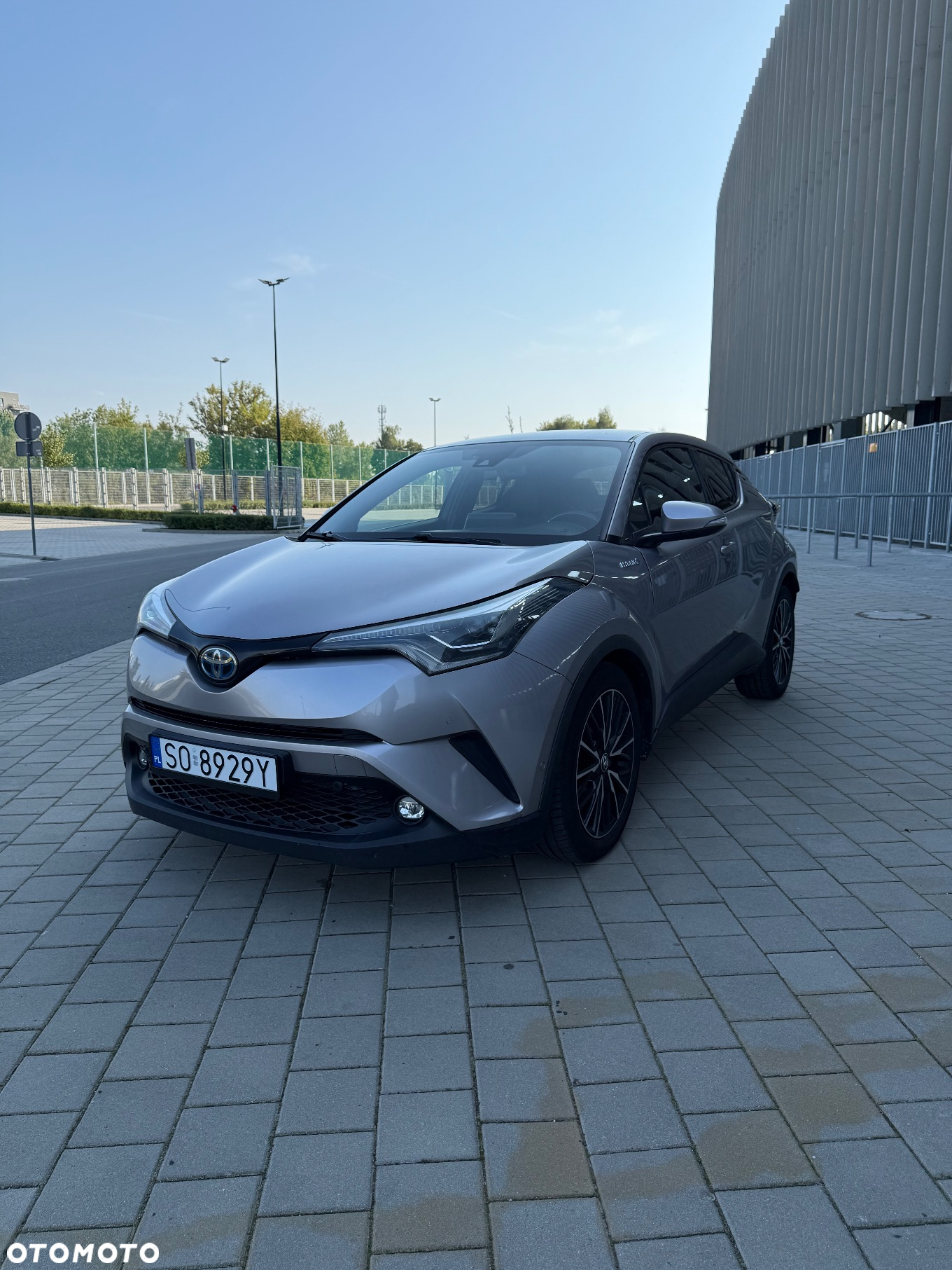 Toyota C-HR 1.8 Hybrid Executive - 3