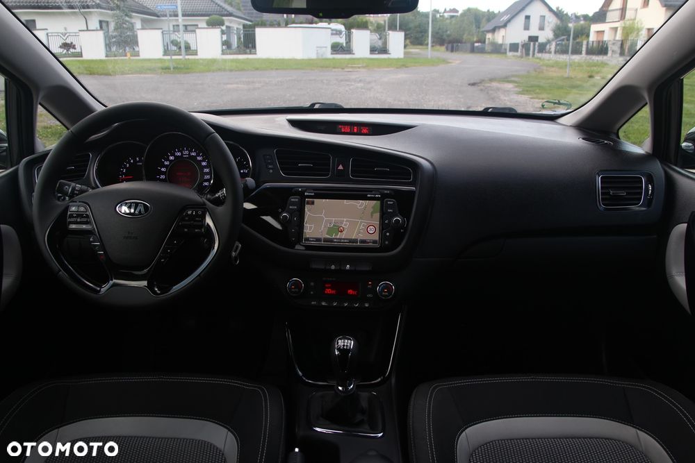 Kia Ceed 1.6 CRDi XL - 13