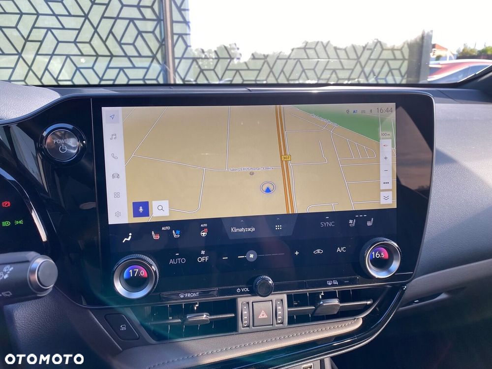 Lexus NX 350h Overtrail AWD - 16