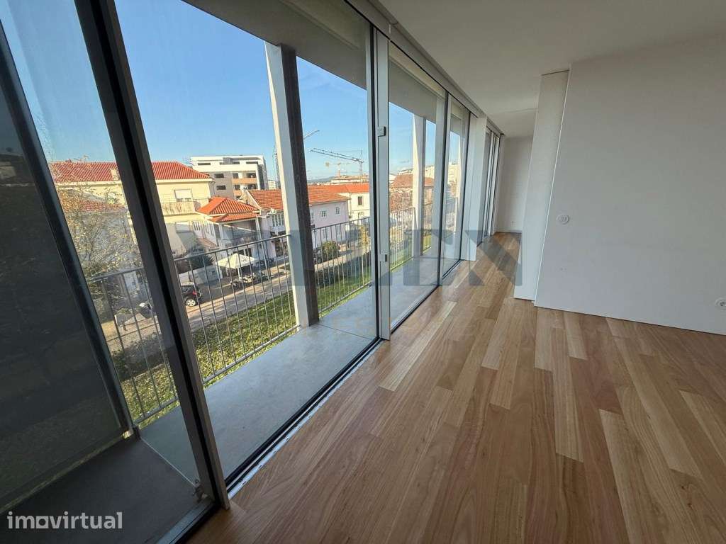 Apartamento T1 Moderno no Coração da Cidade - Grande imagem: 2/18