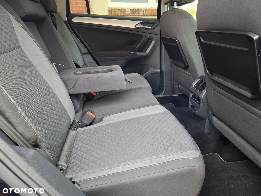 Volkswagen Tiguan 2.0 TDI SCR 4Motion (BlueMotion Techn.) DSG Comfortline - 16