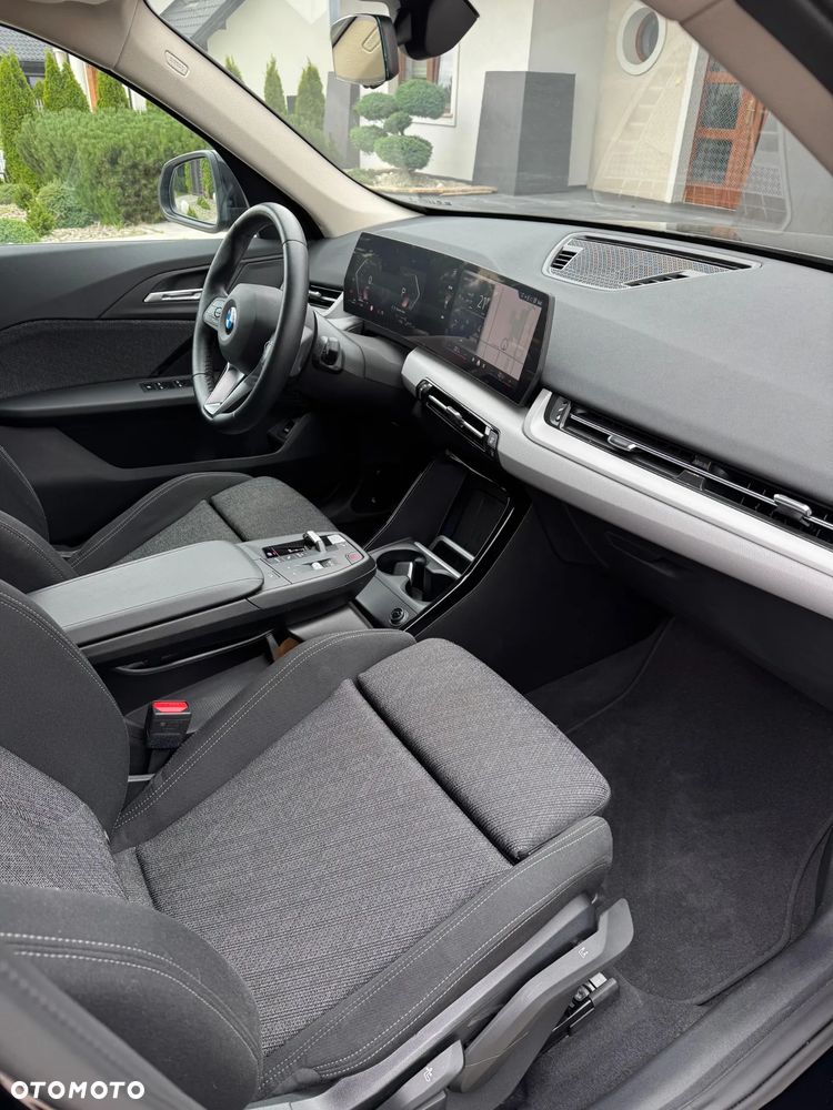 BMW X1 sDrive18i xLine - 12