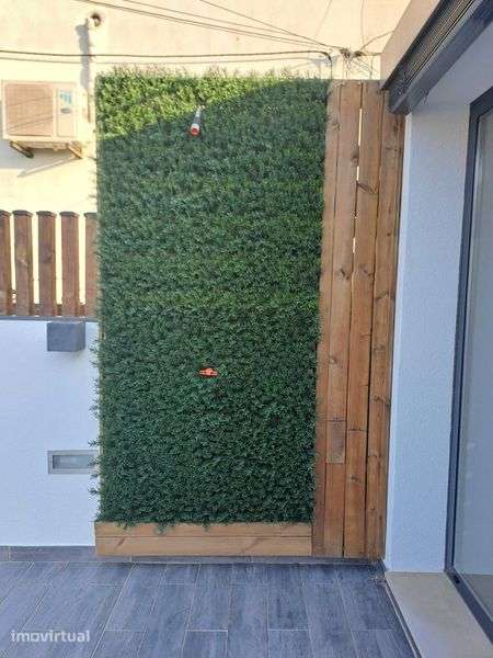 Moradia T3 com Jardim Privado no Coração de Coimbra – Celas - Grande imagem: 4/12