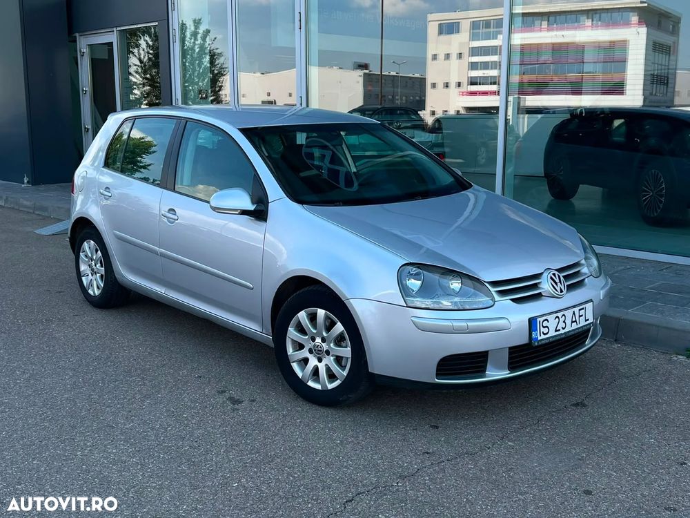 Volkswagen Golf 1.9 TDI Comfortline DSG - 10