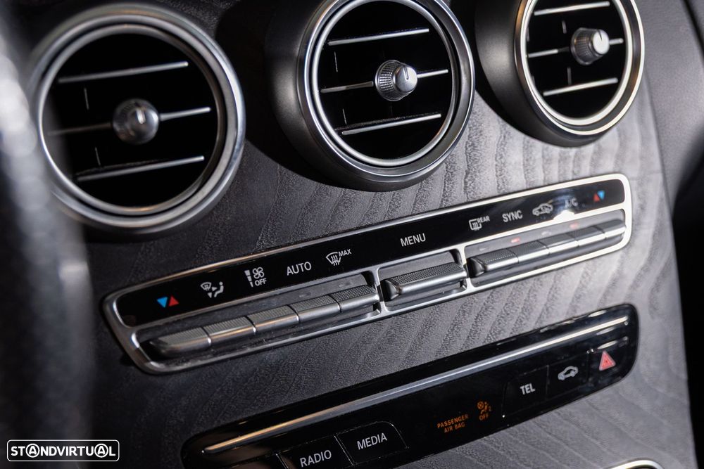 Mercedes-Benz C 220 d AMG Line - 15