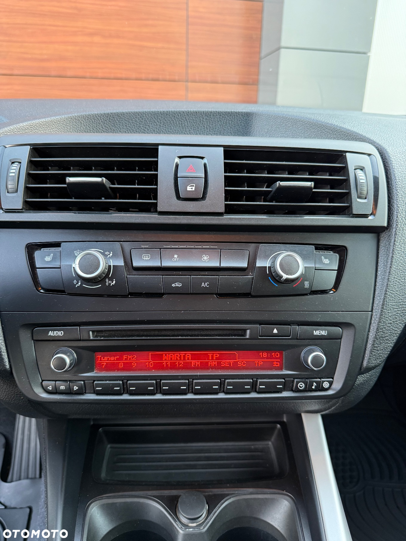 BMW Seria 1 114i - 17
