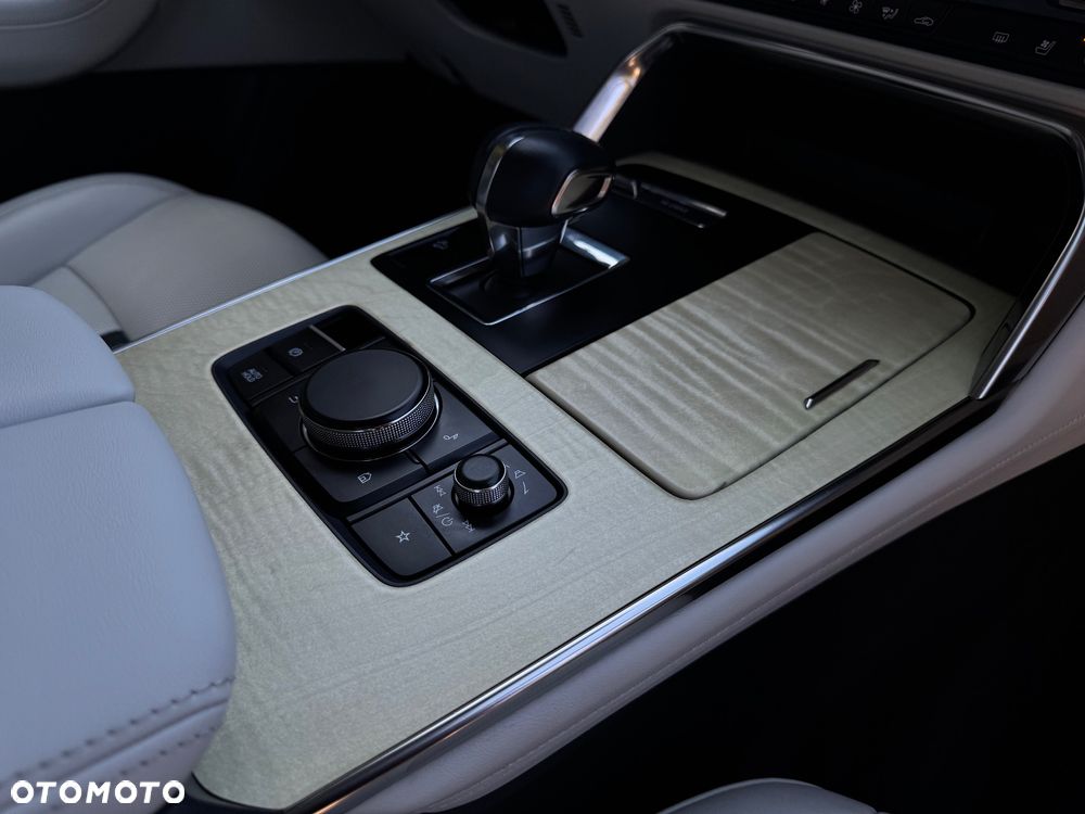 Mazda CX-60 AWD PHEV TAKUMI - 28