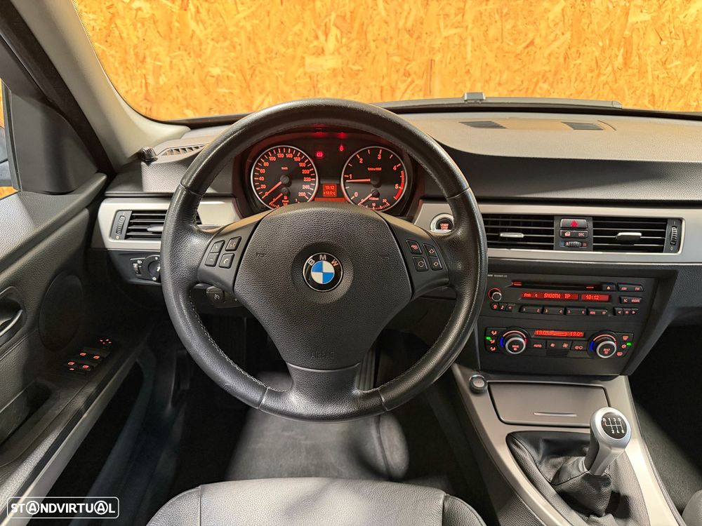 BMW 320 d - 9