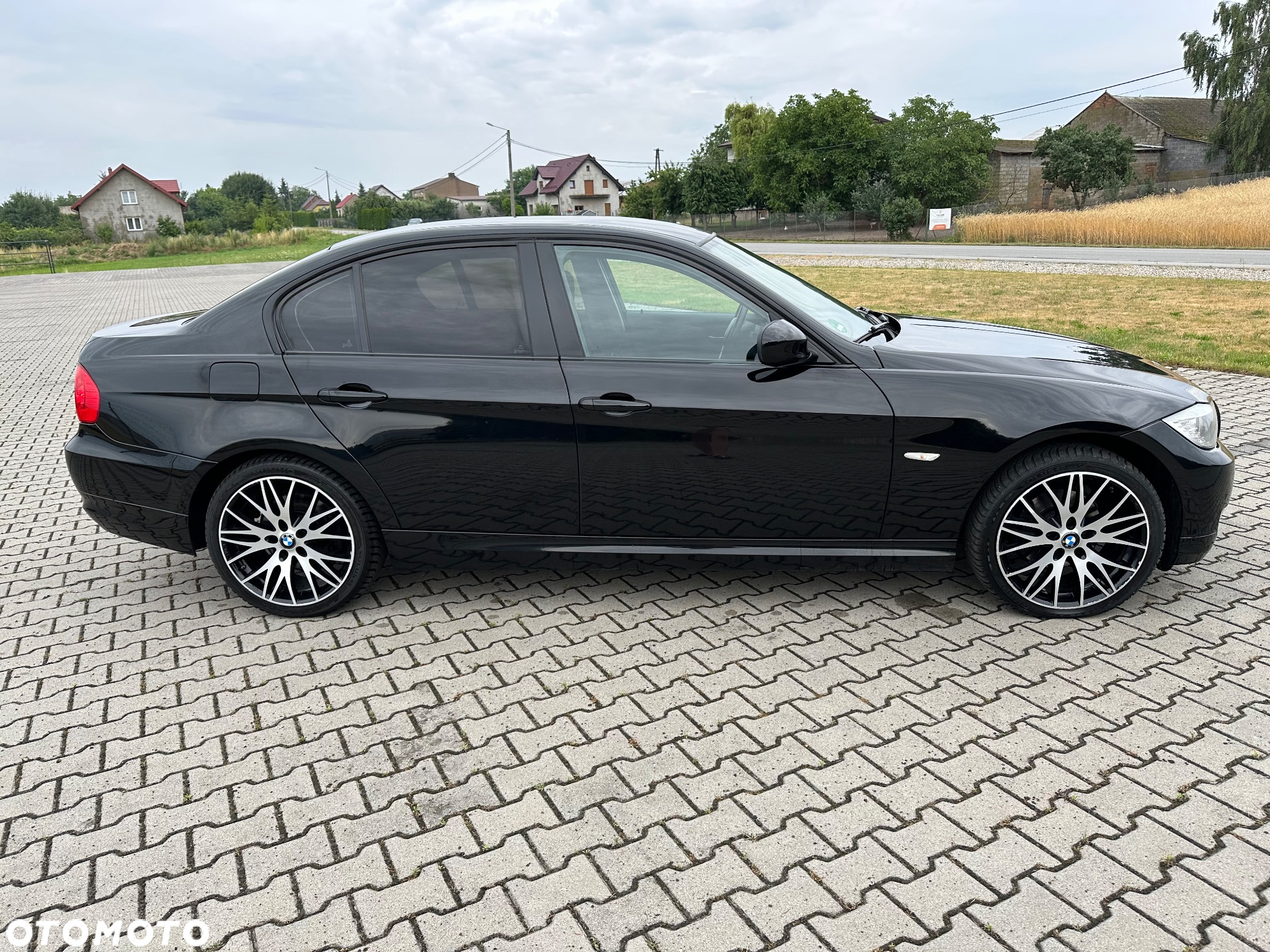 BMW Seria 3 318d Sport Line - 8