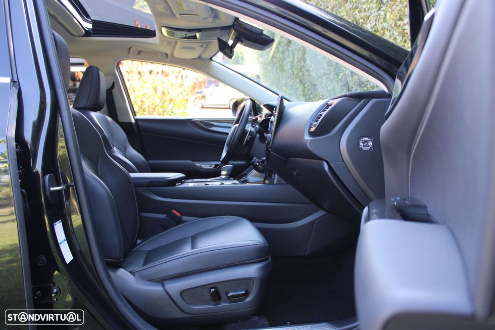 Lexus NX 450h+ Executive - 36