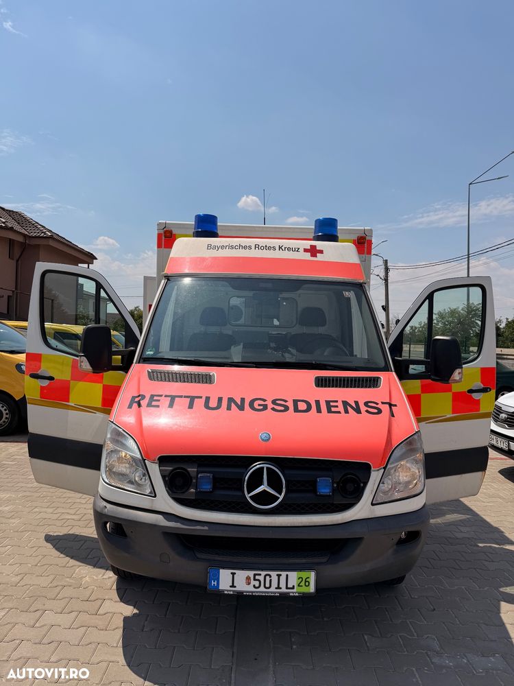 Mercedes-Benz Sprinter - 26