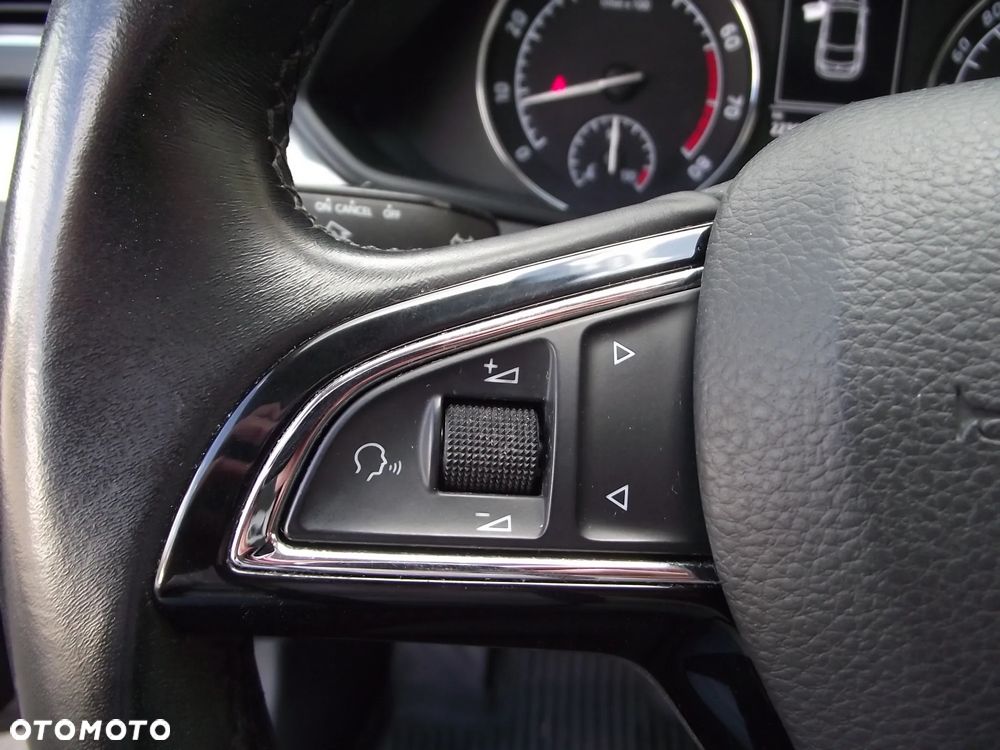 Skoda Superb 1.8 TSI Ambition - 22