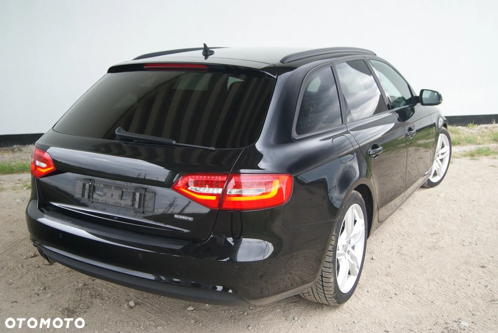 Audi A4 Avant 2.0 TDI DPF clean diesel quattro S line Sportpaket - 10
