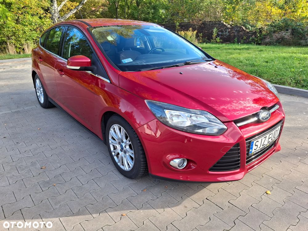 Ford Focus 2011 photo 2