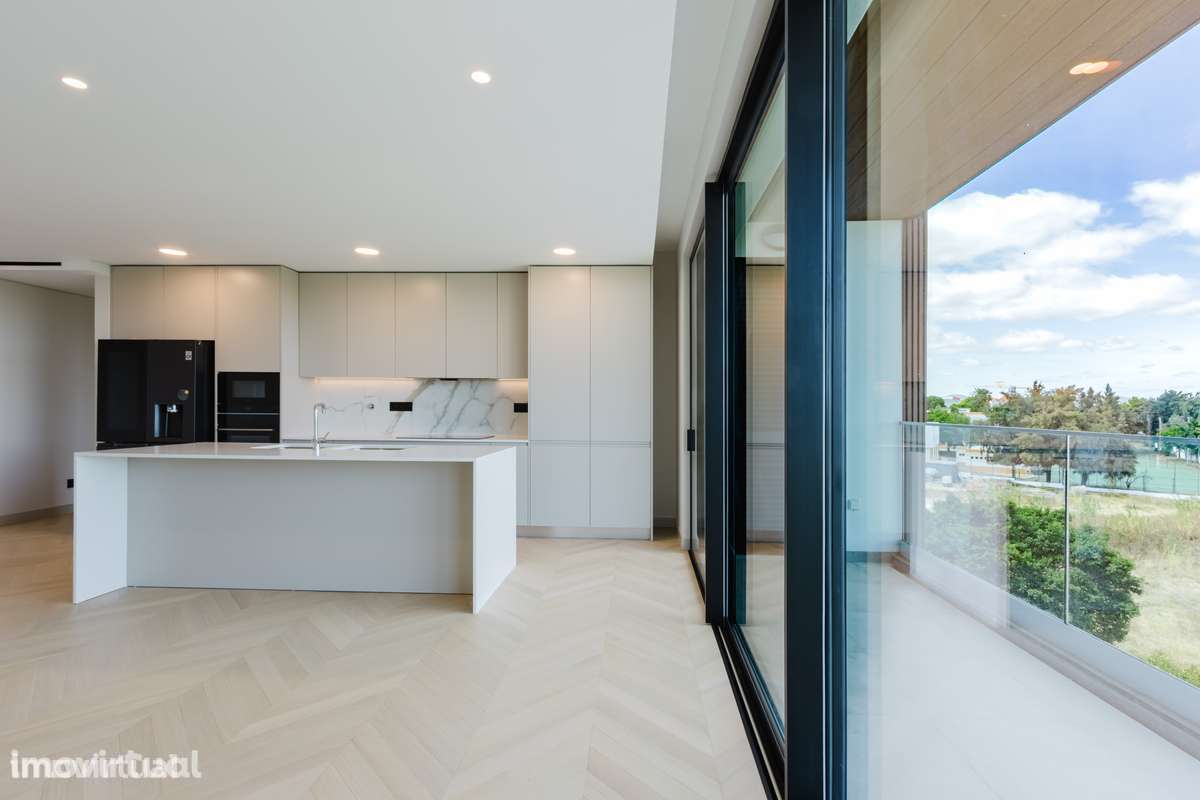Penthouse T3 Faro, equipado e mobilado - Grande imagem: 4/33