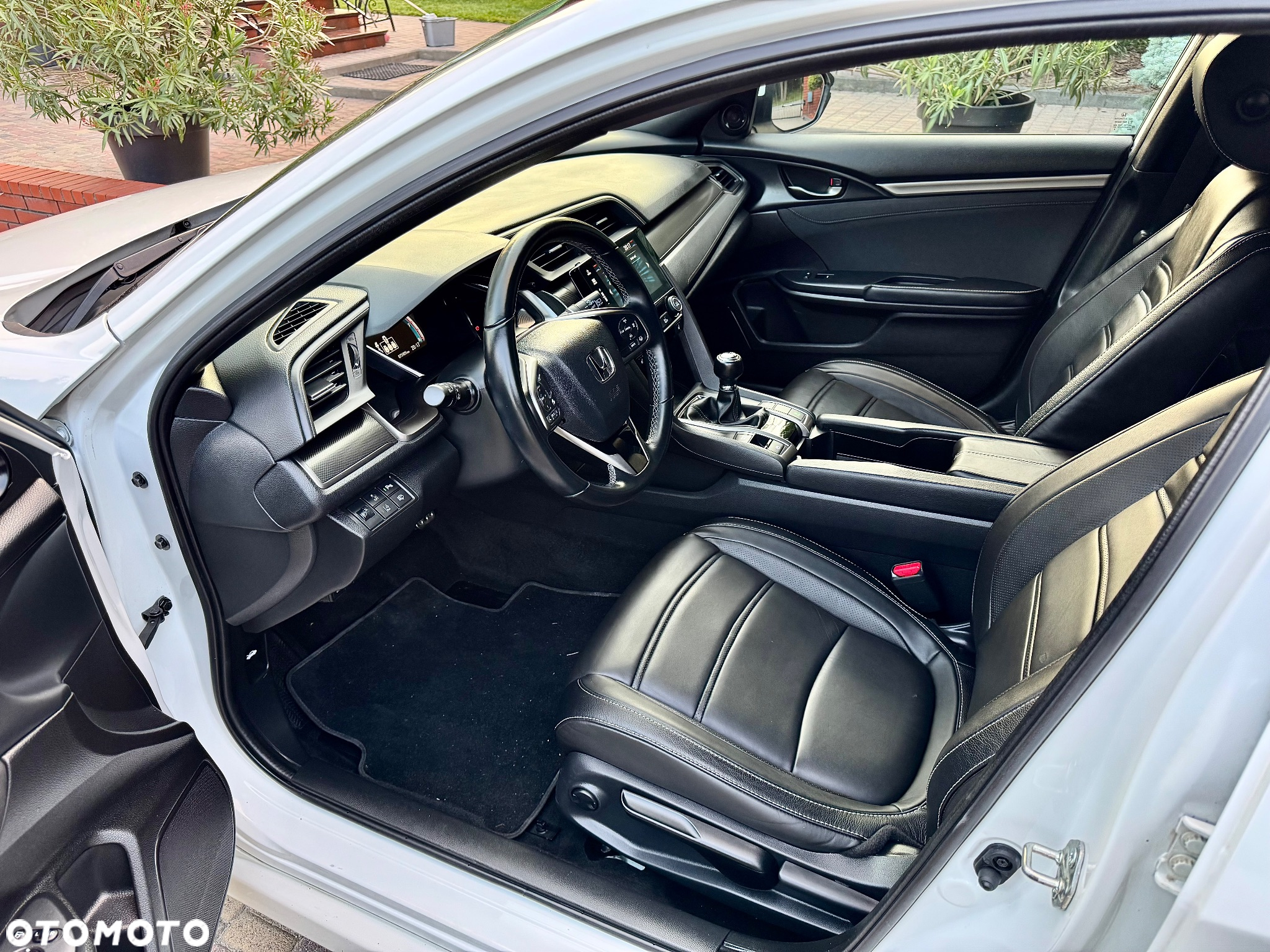 Honda Civic 1.0 T Executive (Pakiet Premium) - 16