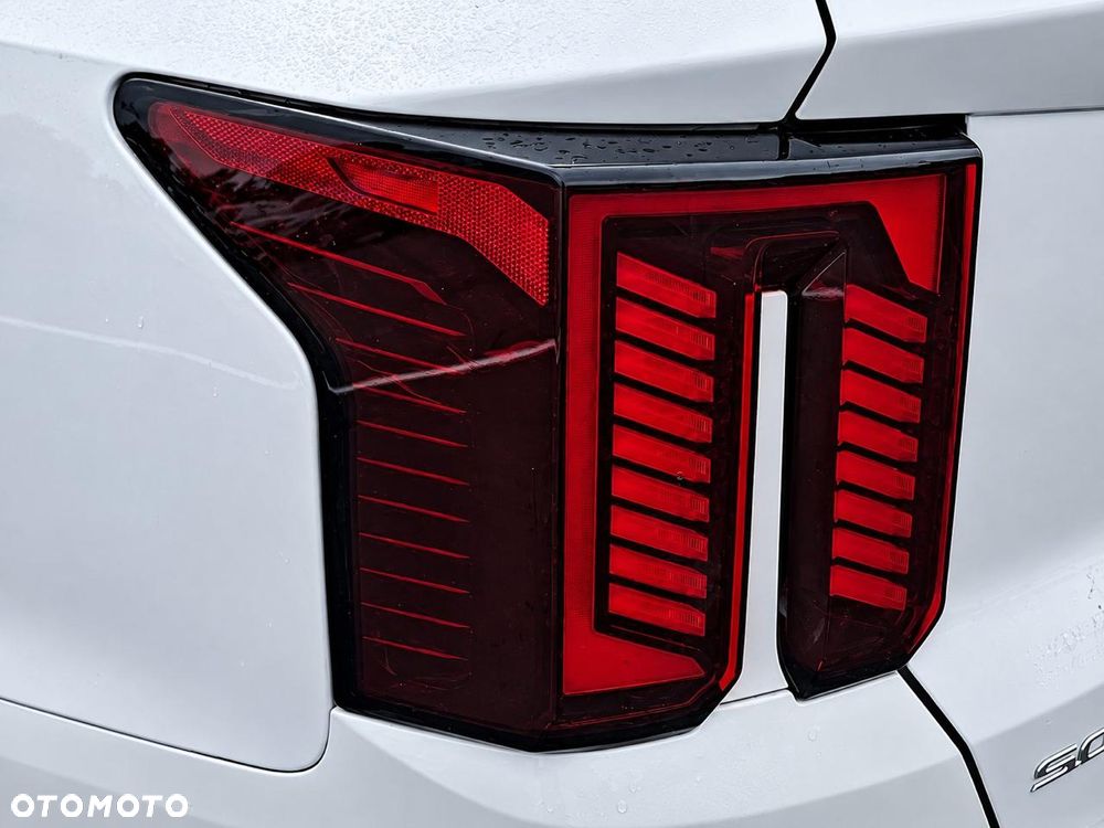 Kia Sorento - 9