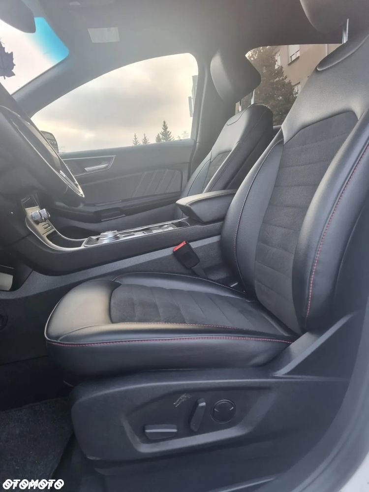 Ford Edge - 16