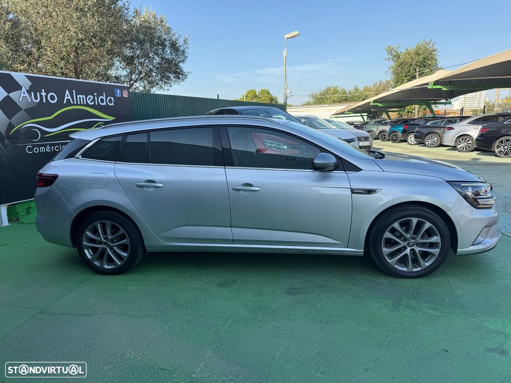 Renault Mégane Sport Tourer 1.5 Blue dCi GT Line - 13
