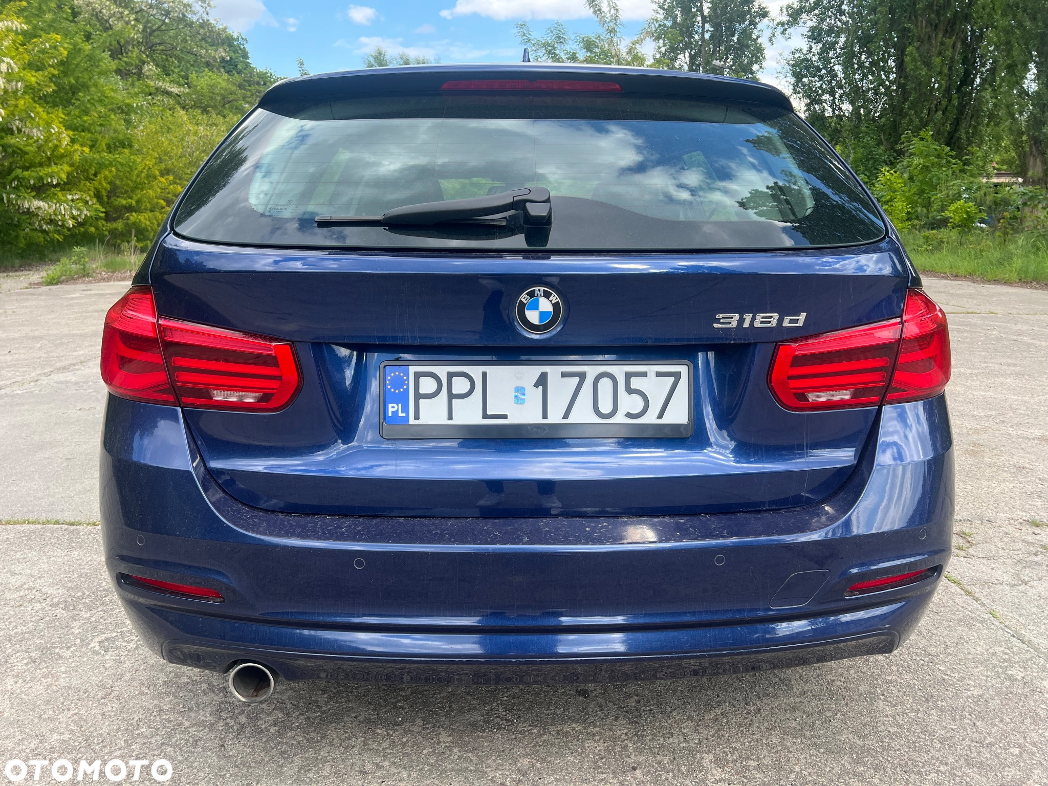 BMW Seria 3 318d - 12
