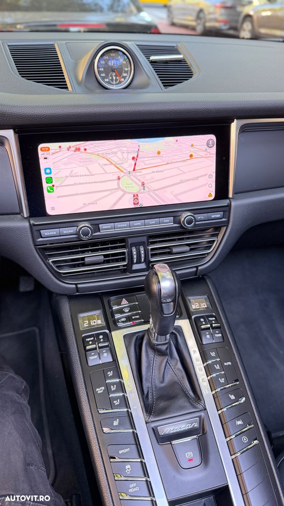 Porsche Macan - 9