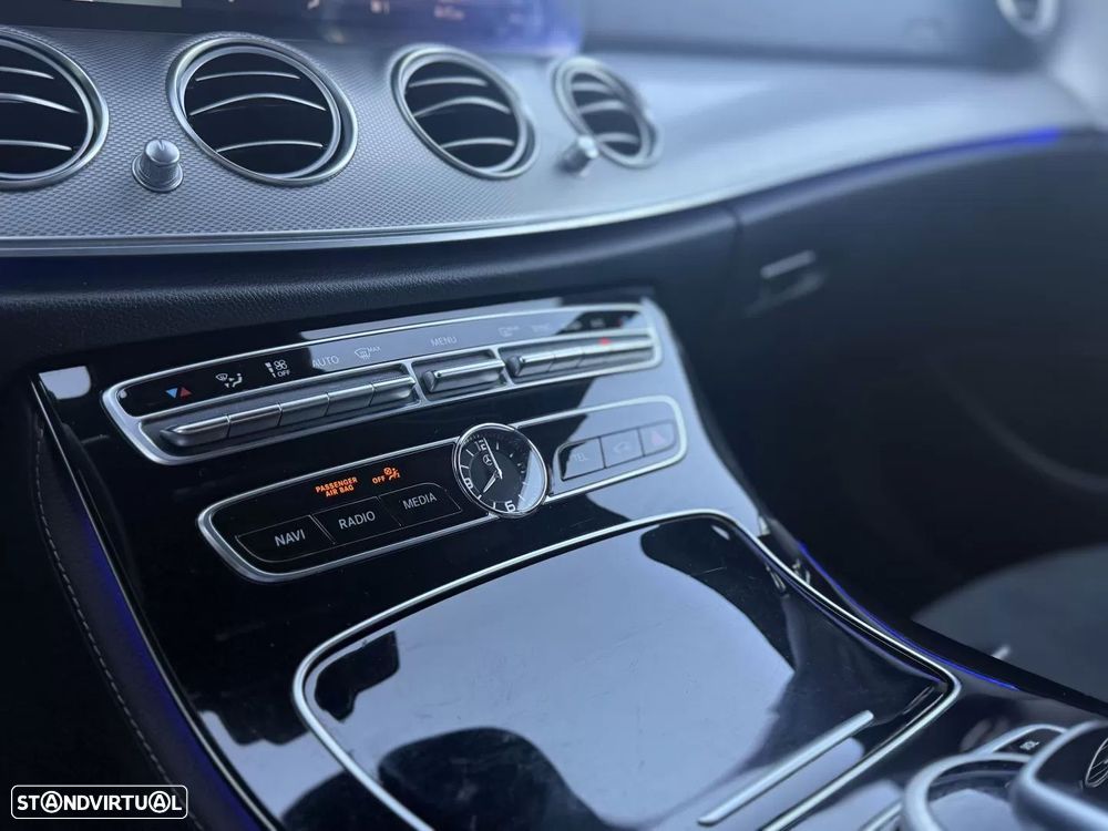 Mercedes-Benz E 220 d 9G-TRONIC AMG Line - 14