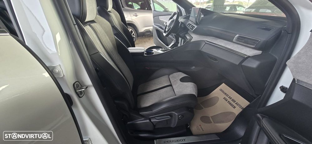 Peugeot 3008 1.6 Hybrid GT Pack e-EAT8 - 20