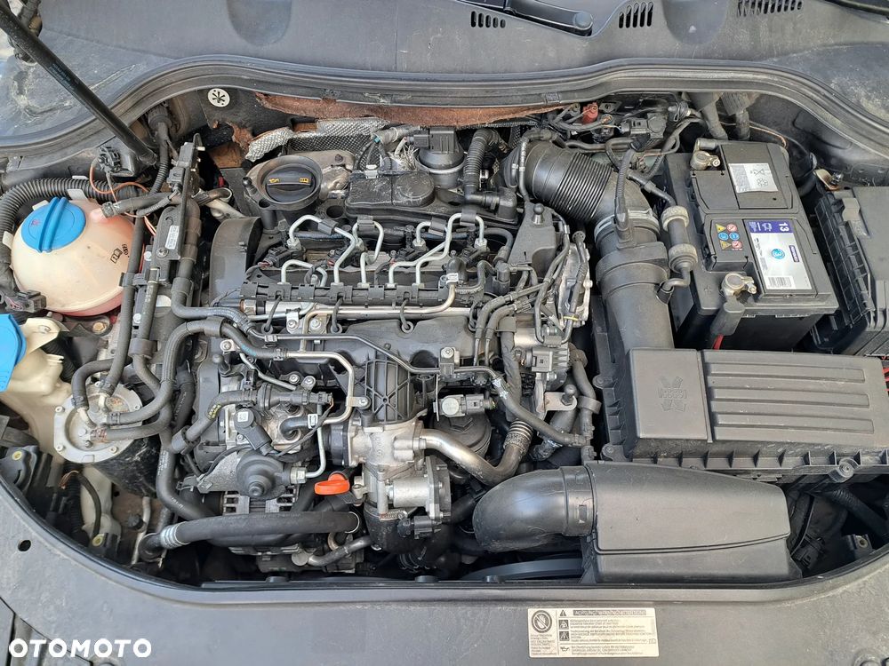 Volkswagen Passat Variant 2.0 TDI DPF Highline - 30
