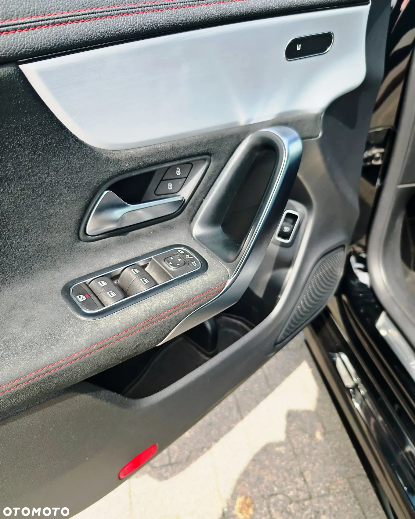 Mercedes-Benz CLA 180 AMG Line 7G-DCT - 17