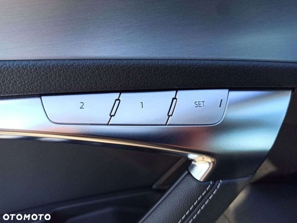 Audi A6 Avant - 26